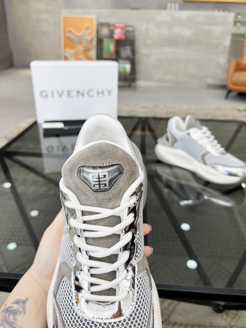 Givenchy Sneakers